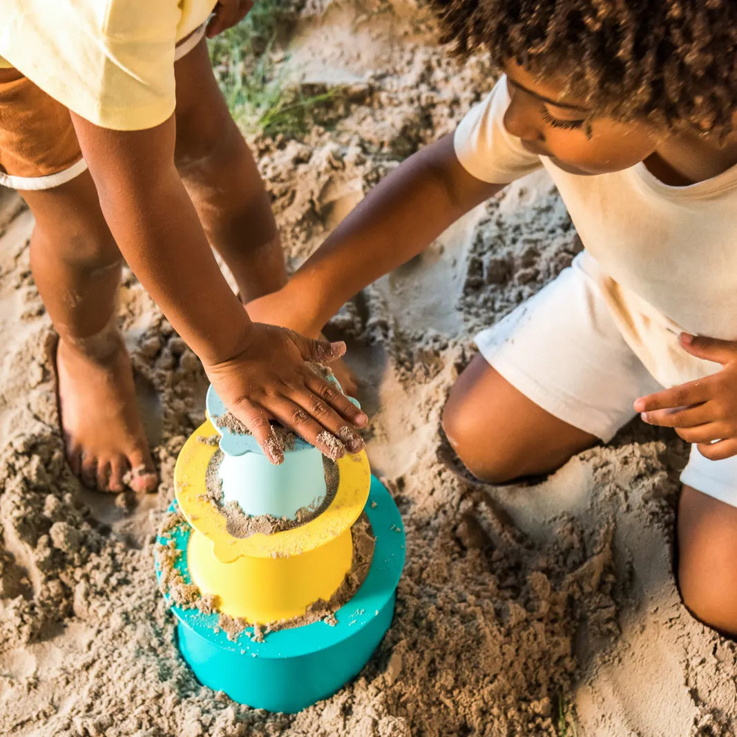 Quut Alto Sandburgen Builder – Kreatives Outdoor Spielzeug für Strand & Sandkasten