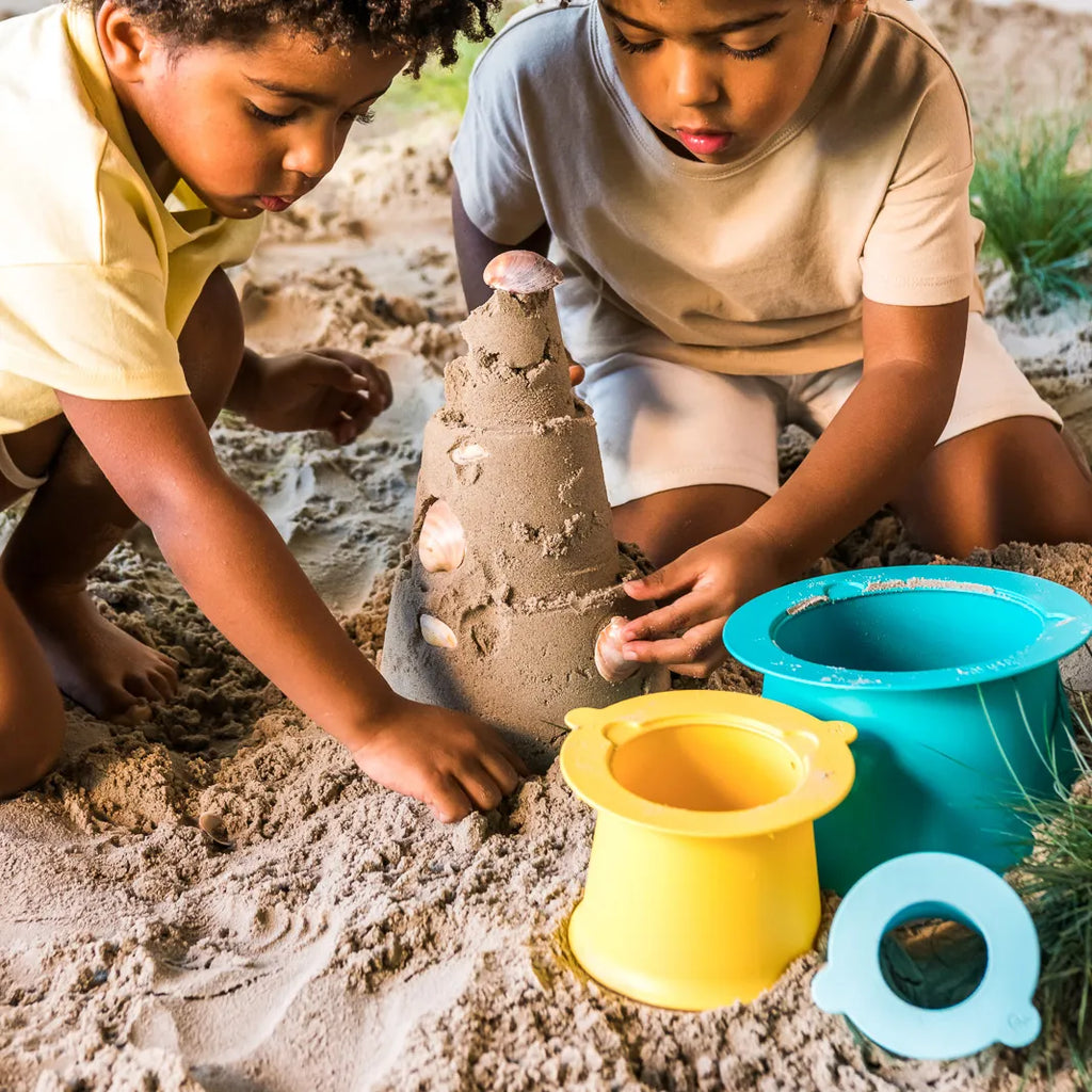 Quut Alto Sandburgen Builder – Kreatives Outdoor Spielzeug für Strand & Sandkasten