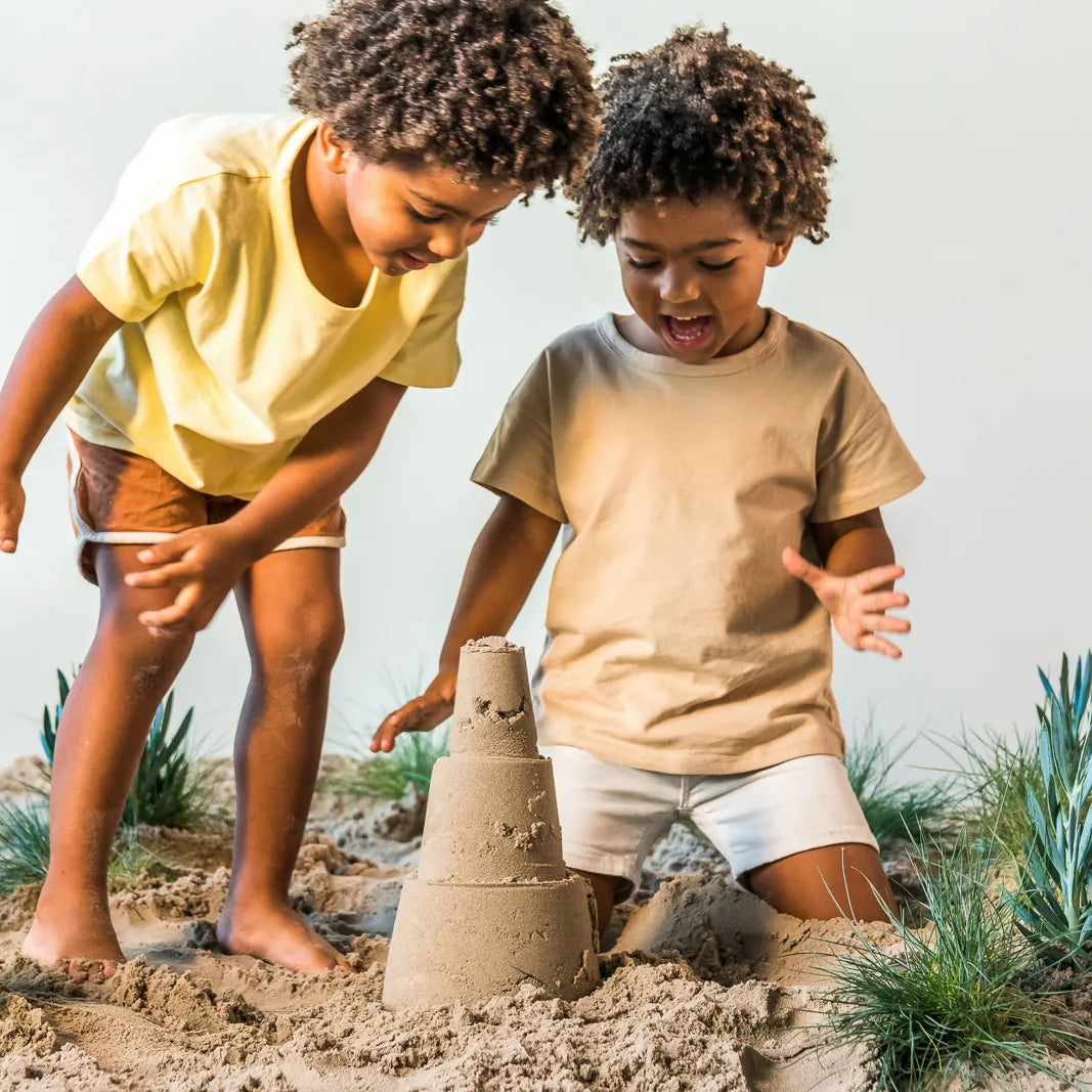 Quut Alto Sandburgen Builder – Kreatives Outdoor Spielzeug für Strand & Sandkasten