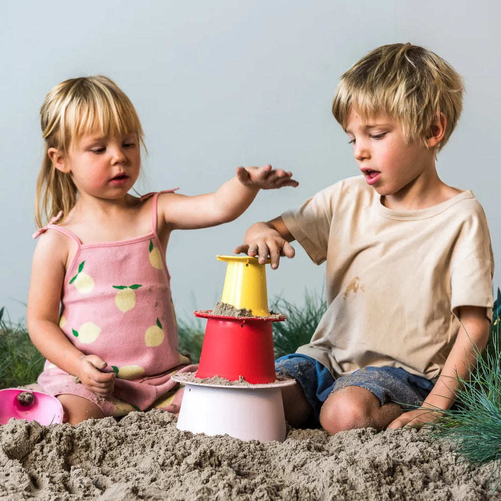 Quut Alto Sandburgen Builder – Kreatives Outdoor Spielzeug für Strand & Sandkasten