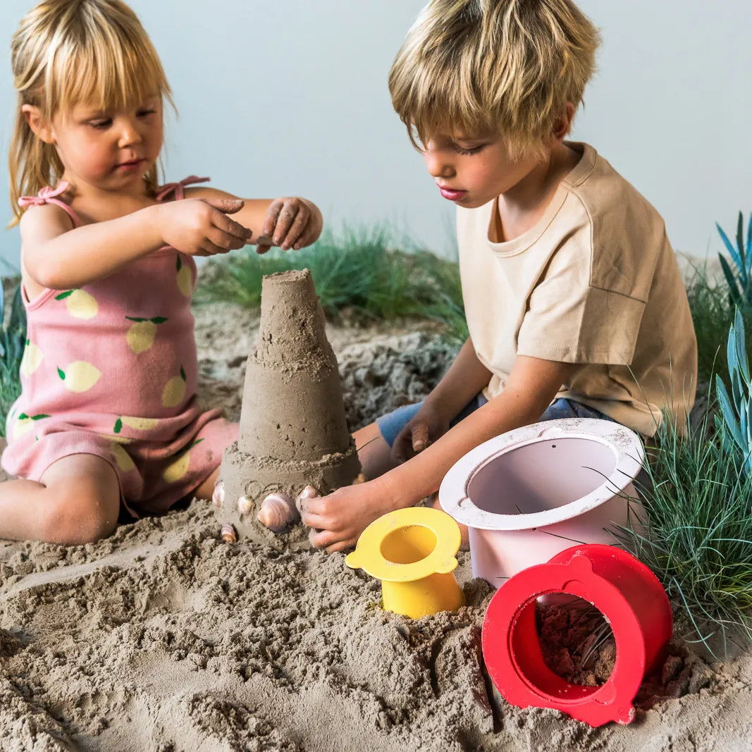 Quut Alto Sandburgen Builder – Kreatives Outdoor Spielzeug für Strand & Sandkasten
