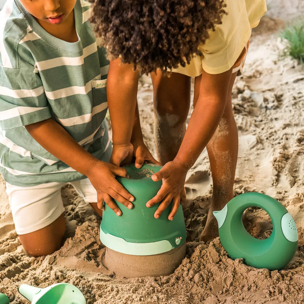 Quut Bucki Outdoor Eimer – Innovatives Strandspielzeug für kleine Entdecker