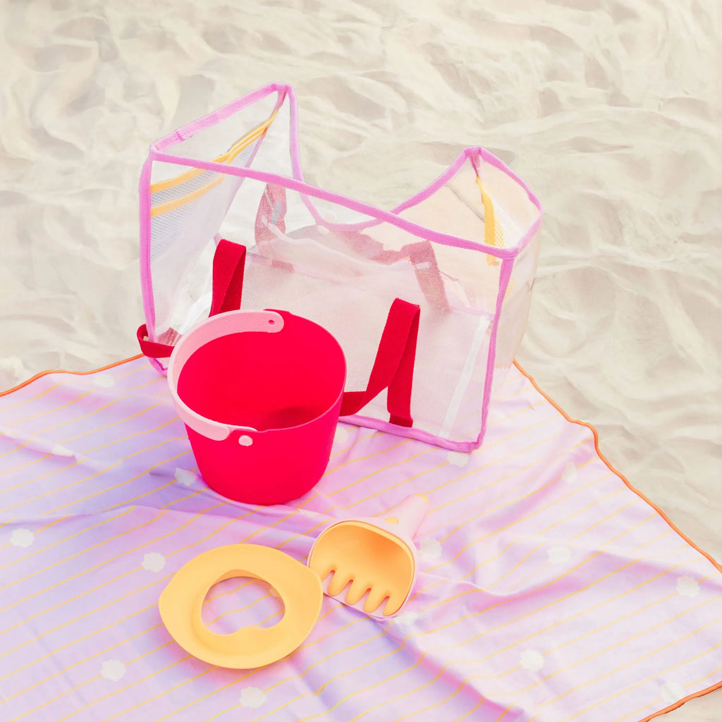 Quut Beach Set – Premium Strandspielzeug Set für Sommer & Urlaub