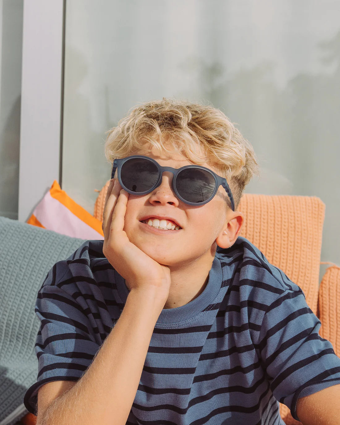 Olivio&Co Junior Sonnenbrille Oval Navy Blue | 5–12 Jahre