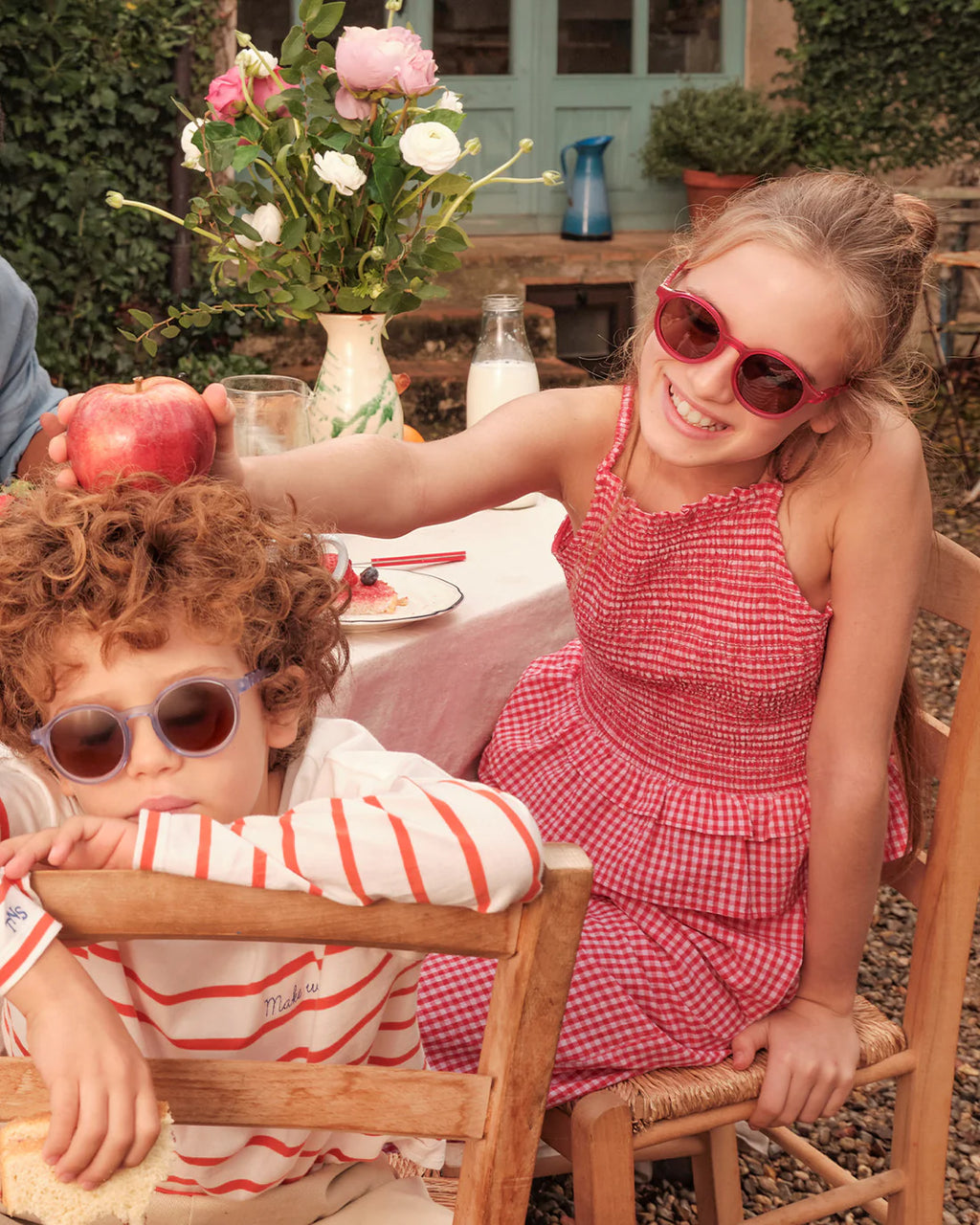 Olivio&Co Junior Sonnenbrille Oval Raspberry | 5–12 Jahre