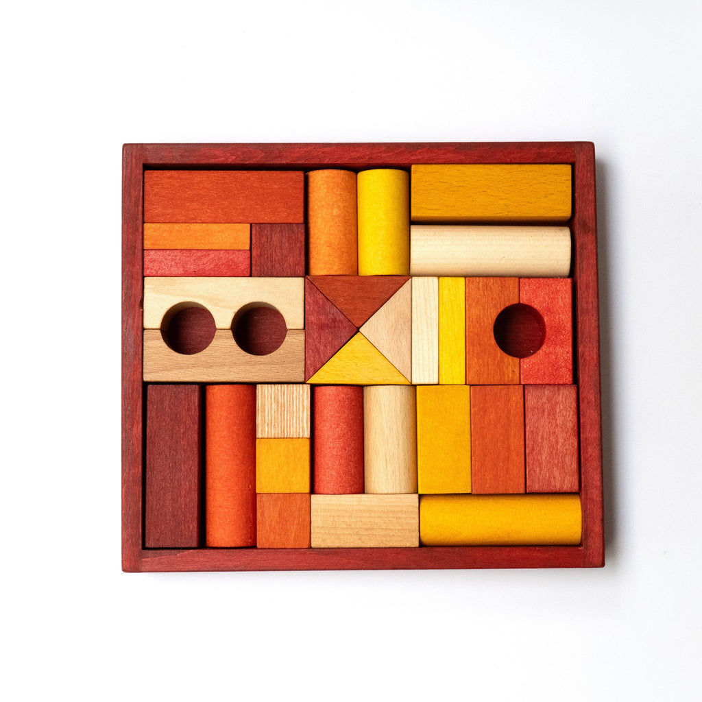Wooden Story Holzbausteine im roten Holztablett – 30 Teile