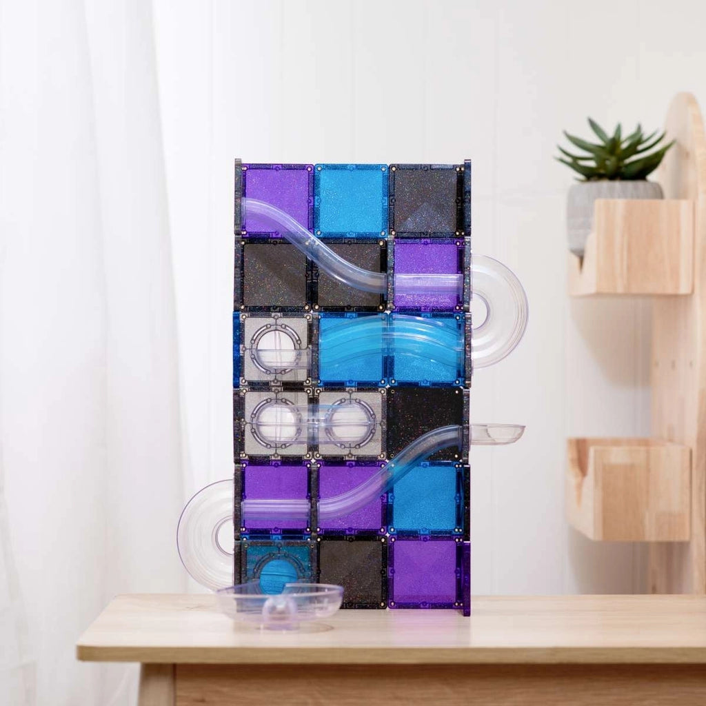 CONNETIX Ball Run Galaxy Pack 61 Pieces – Magnetic Ball Run with Light-Up Balls