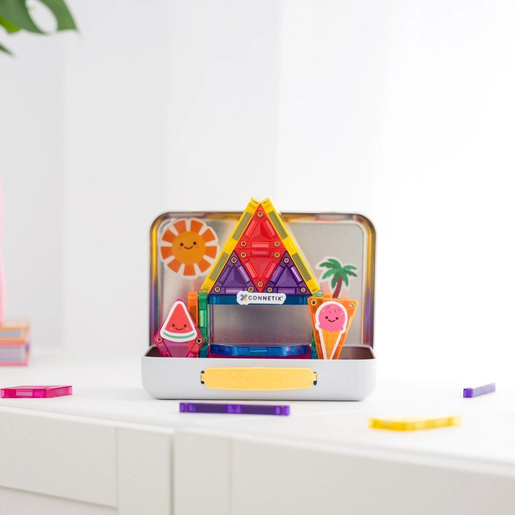 CONNETIX Travel Mini Pack 32 Pieces - Magnetic building blocks for on the go in a practical metal box