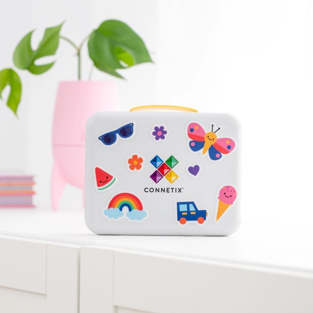 CONNETIX Travel Mini Pack 32 Pieces - Magnetic building blocks for on the go in a practical metal box