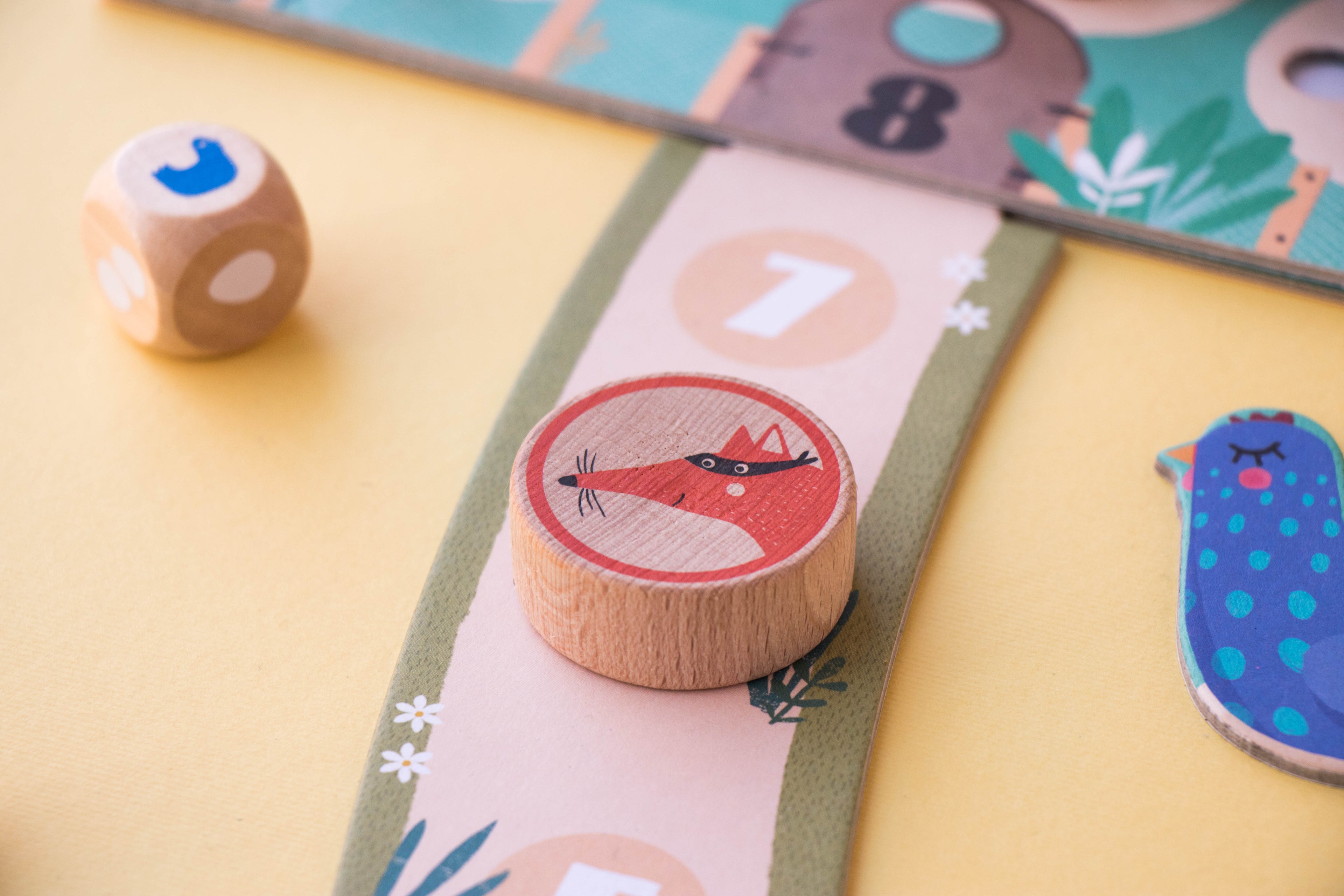 Londji Family Game – Cluck, Cluck! The Fox!