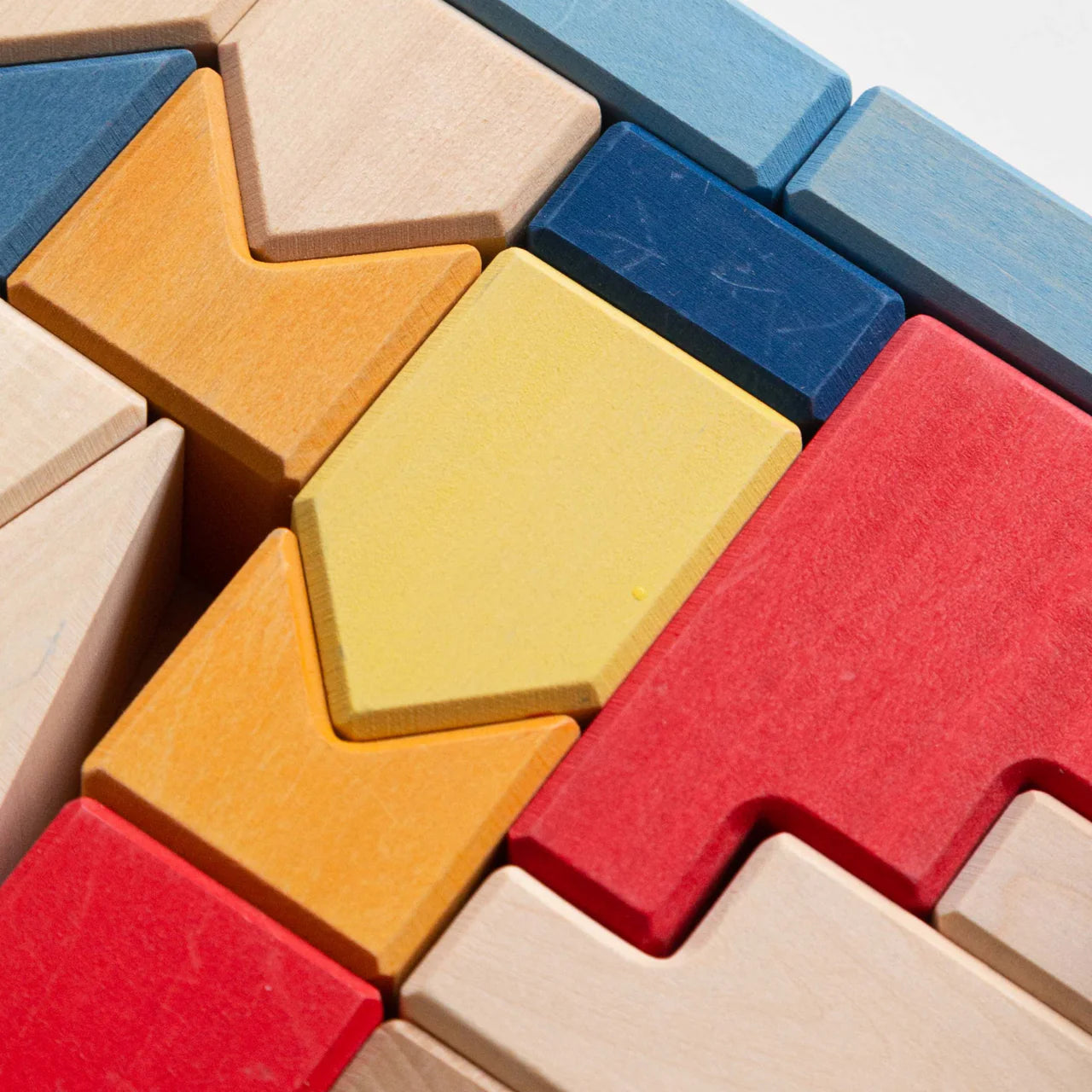 AVDAR Kingdom Wooden Building Blocks – 75 Pieces
