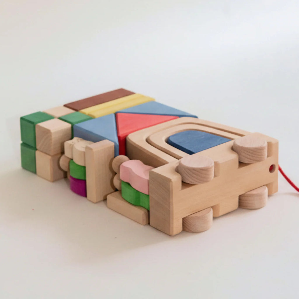 AVDAR Trailer Travel Wooden Building Blocks – 30 pieces