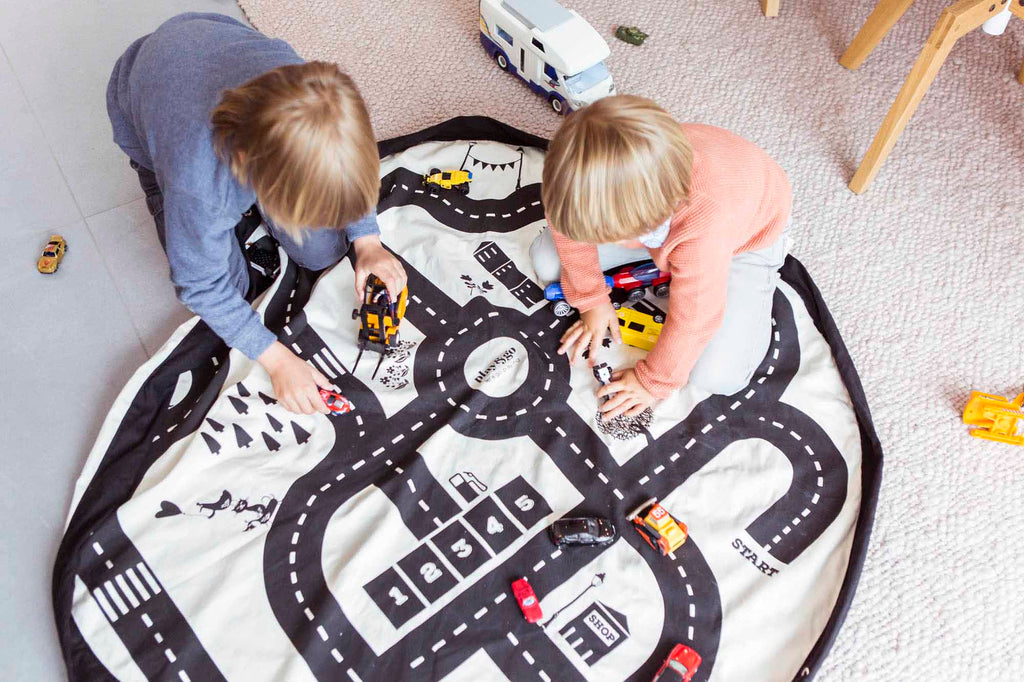 Play&Go Roadmap Thunderbolt Spielzeugsack – Große Spielmatte & Aufbewahrung