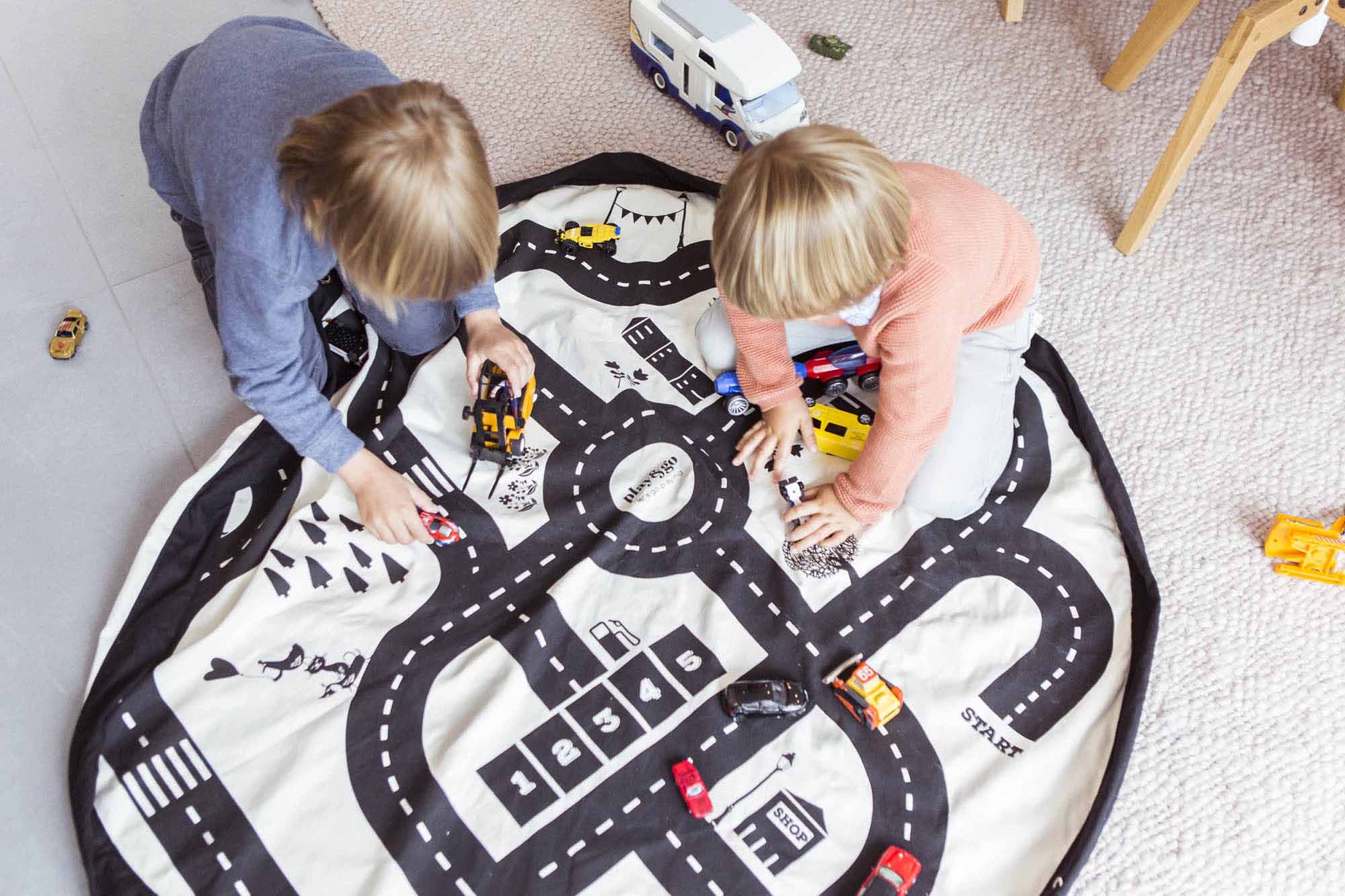 Play&Go Roadmap Thunderbolt Spielzeugsack – Große Spielmatte & Aufbewahrung