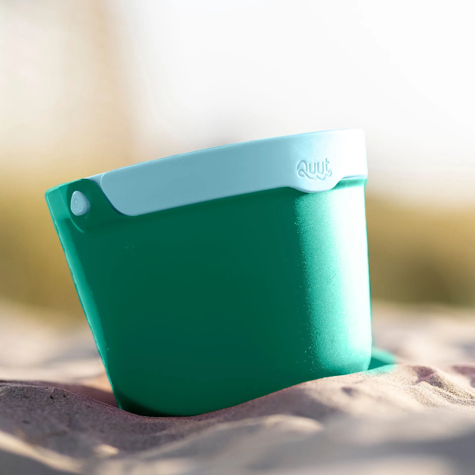 Quut Bucki Outdoor Eimer – Innovatives Strandspielzeug für kleine Entdecker