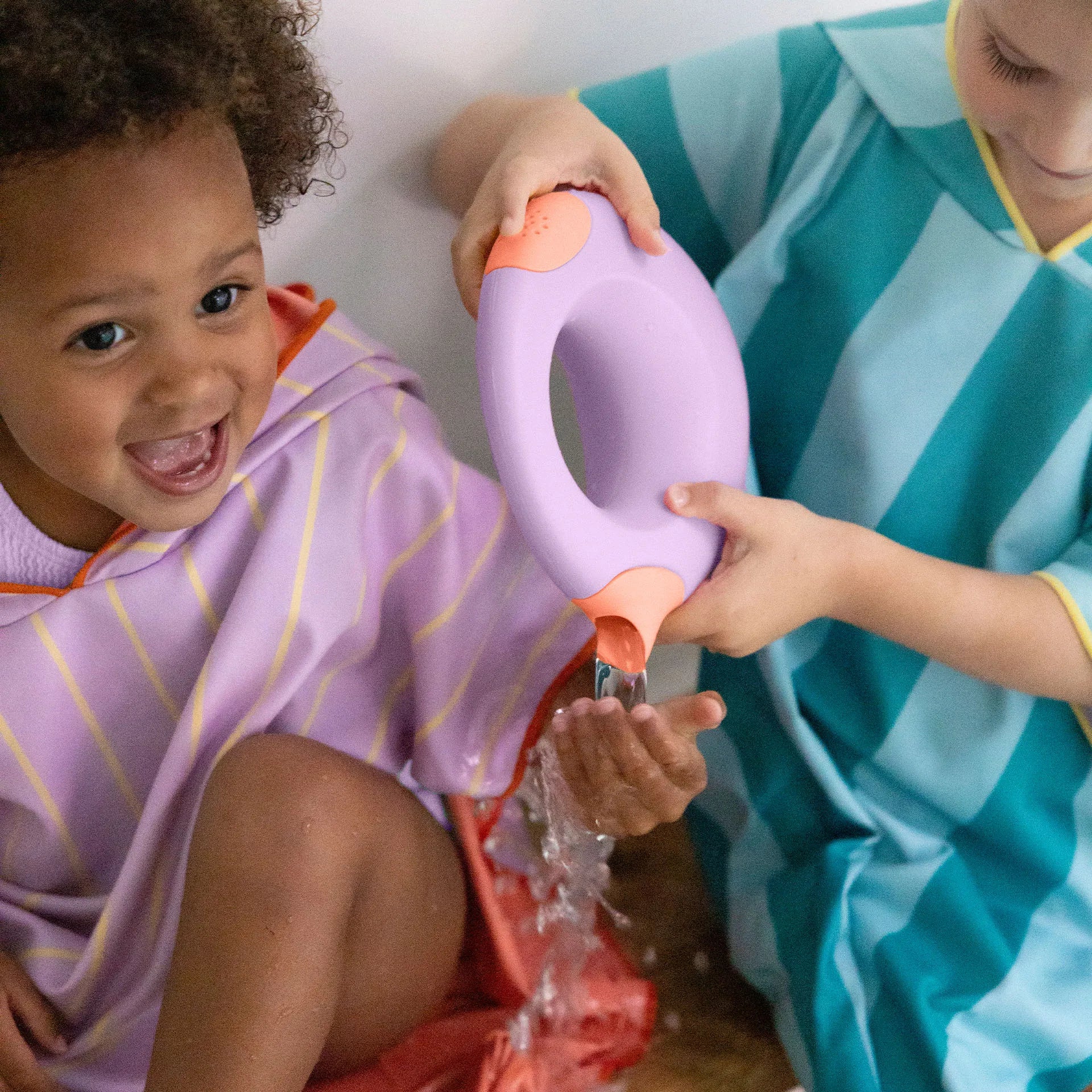 Quut Cana Mini Wasserspielzeug – Kreatives Wasser Spielzeug für Kinder