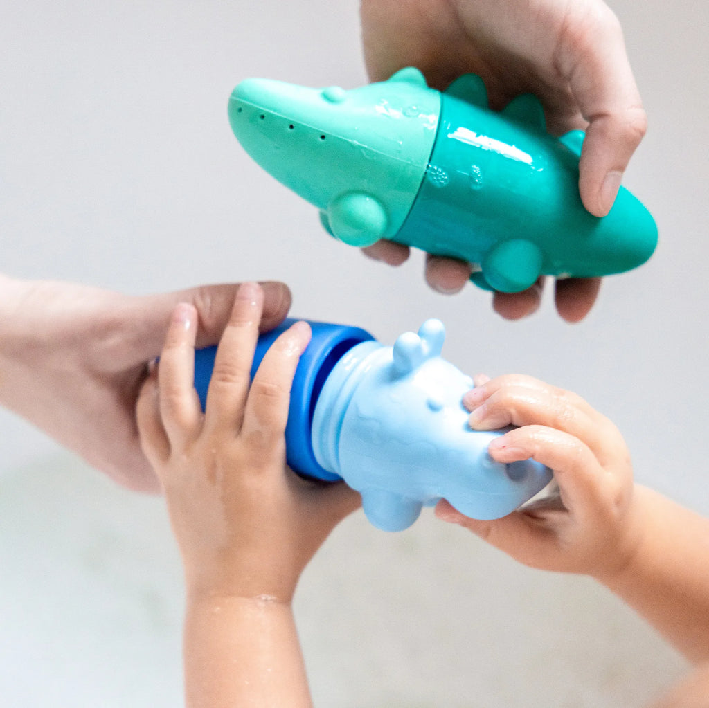 Quut Squeezi Hippo – Weiches Silikon Badespielzeug für kleine Entdecker