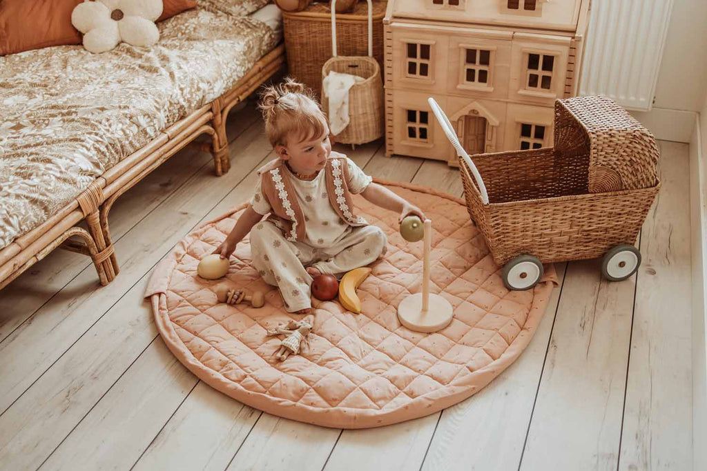 Play&Go Fleuri Organic Babymat & Bag – 3-in-1 Bio-Spielmatte, Aufbewahrung & Wickeltasche