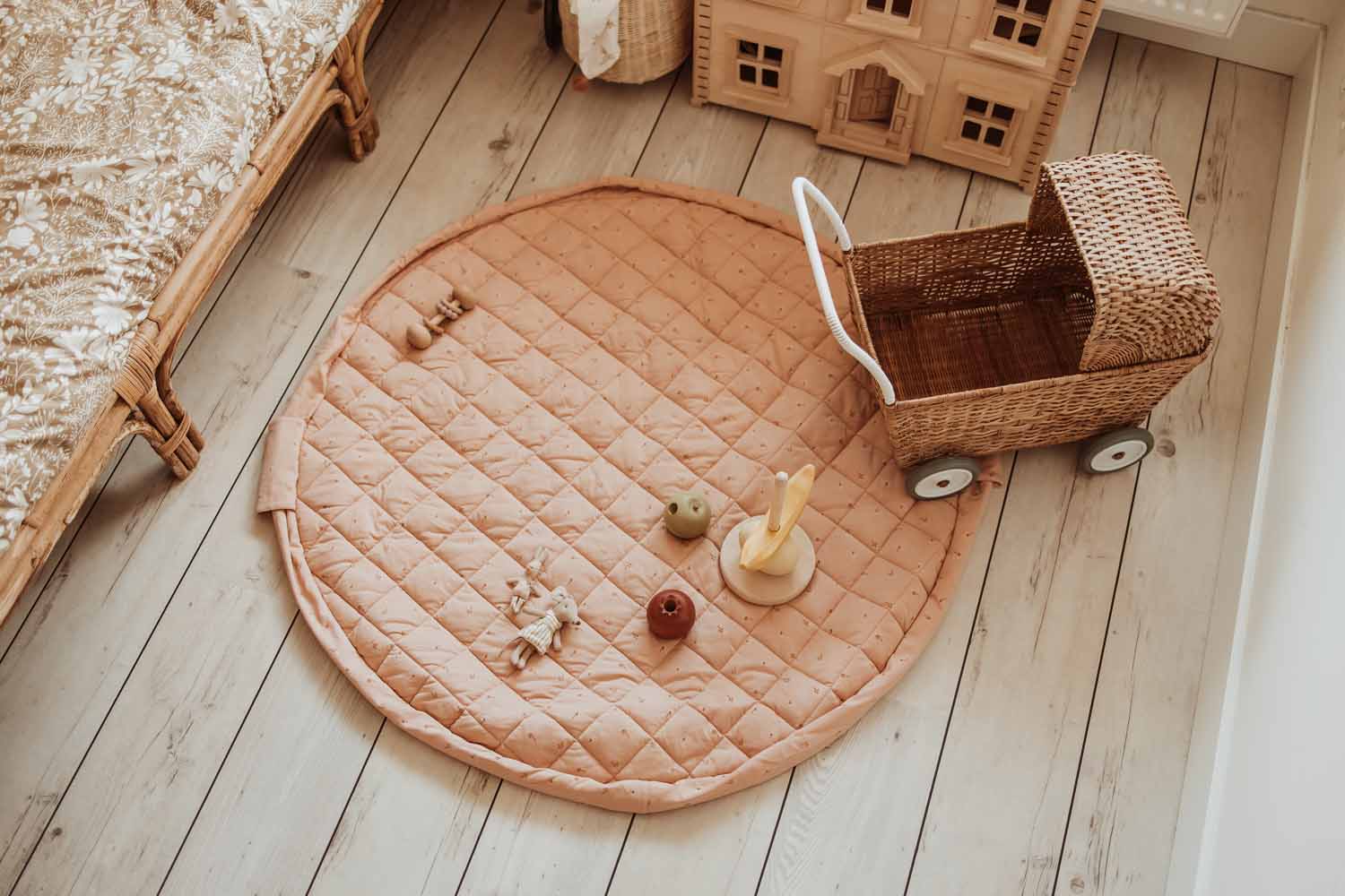 Play&Go Fleuri Organic Babymat & Bag – 3-in-1 Bio-Spielmatte, Aufbewahrung & Wickeltasche