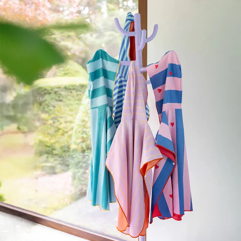 Quut Kinder Poncho – Schnelltrocknender Strandponcho für Sommer & Urlaub